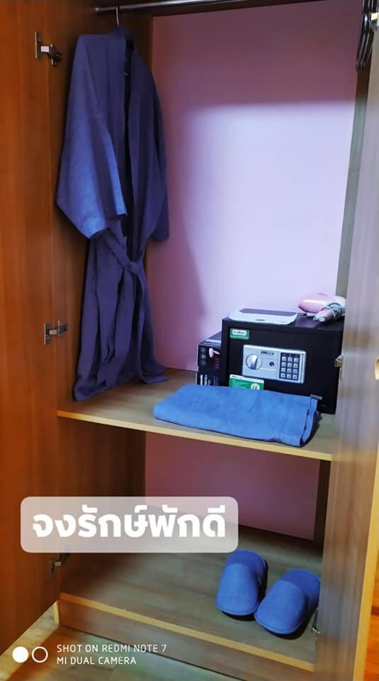 Jong Lux Pak Dee Bed & Breakfast Uttaradit Exterior photo